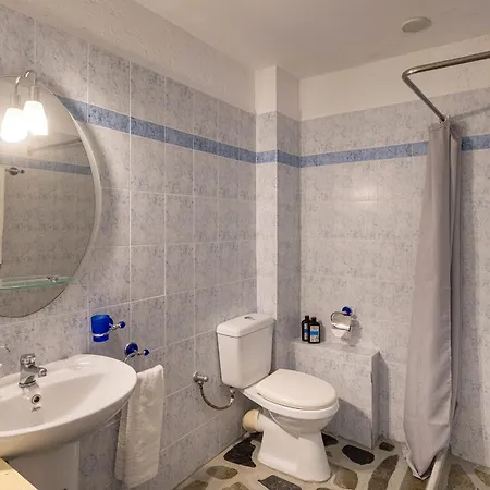 Aegean View - Seaside In Syros アゾリムノス